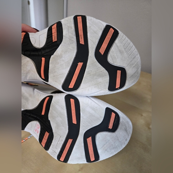 Sorel Women's Explorer Blitz Leisure Lace Sneakers White/Black Size 9 - Picture 10 of 10